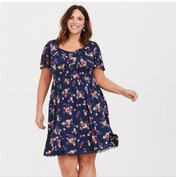 torrid Dresses & Skirts - Torrid x Outlander Series Floral Botanical Skater Dress Women's Size 14